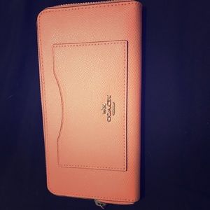 BRAND NEW PINK COACH WALLET